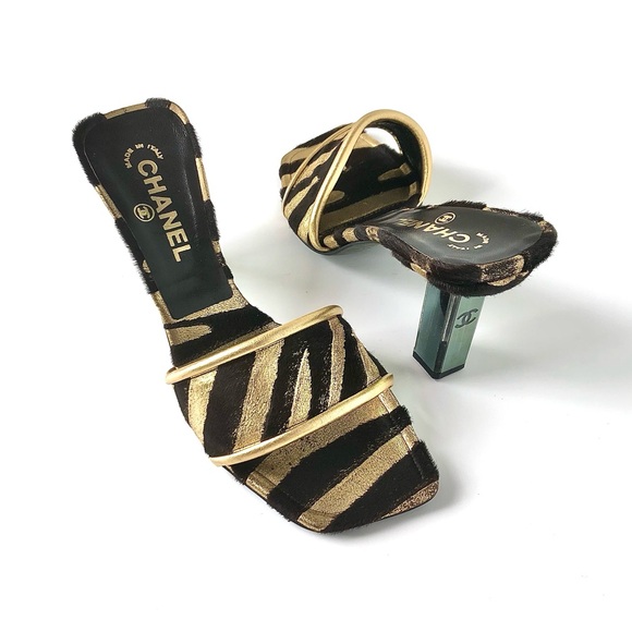 Vintage Chanel Interlocking CC Logo Zebra Print Hair On Mules Sandals 38 - Picture 1 of 11